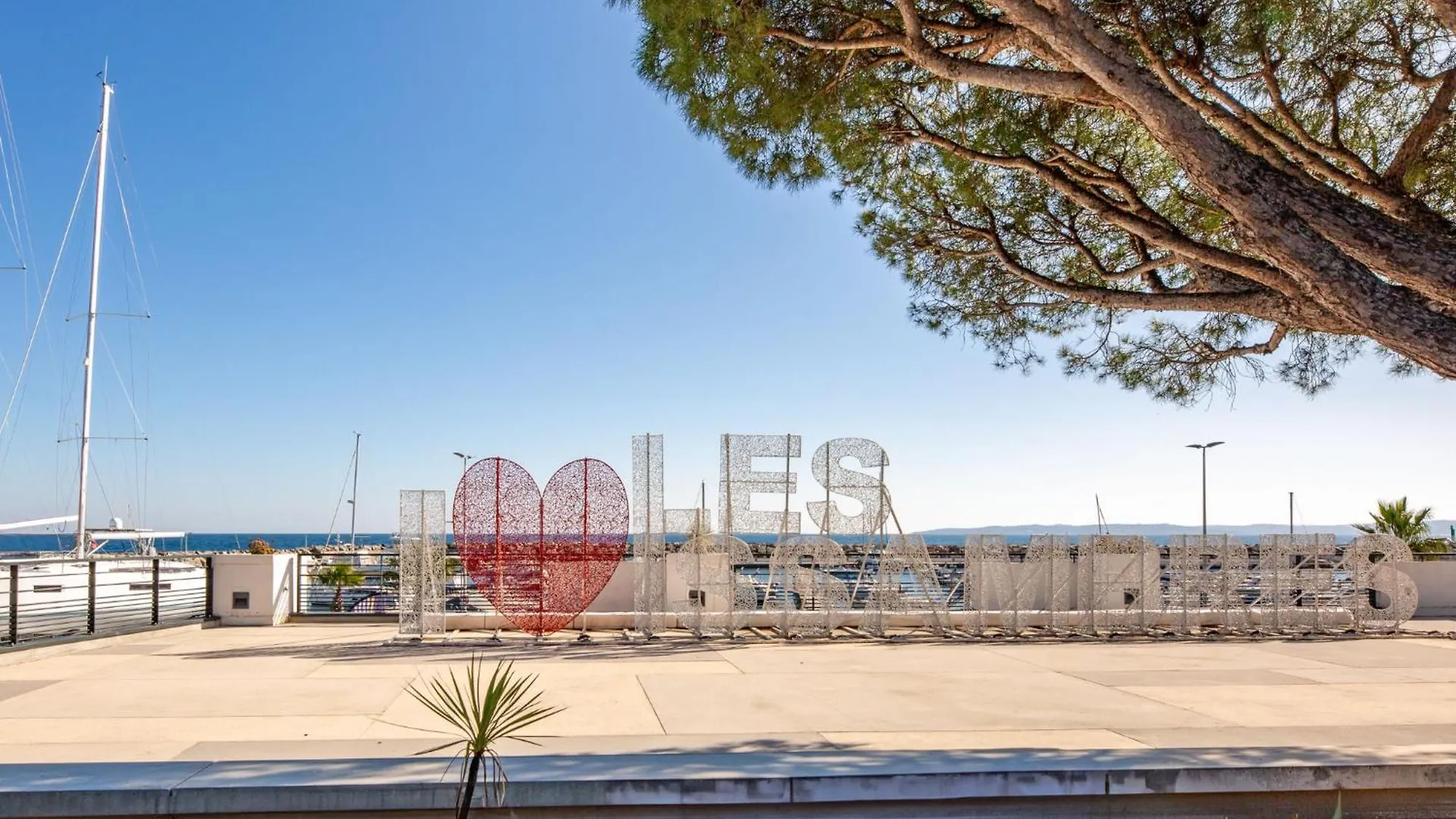 Apartment Princesse By Interhome Les Issambres Francja